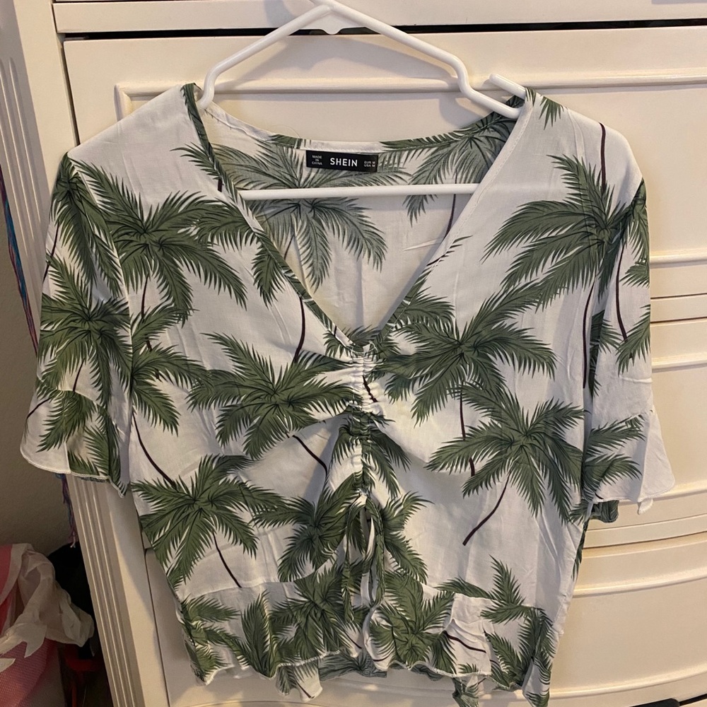 Palm tree scrunched tee